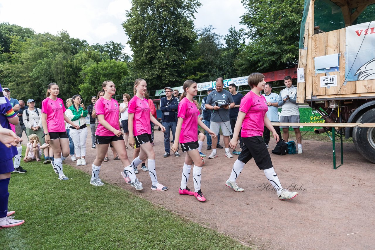 Bild 167 - Loewinnen Cup